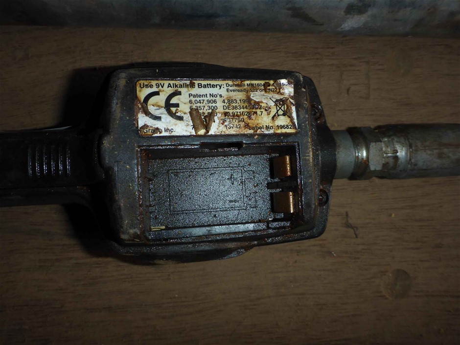 Graco Grease Gun and Manual Oil Pump Auction (00229018754) Grays