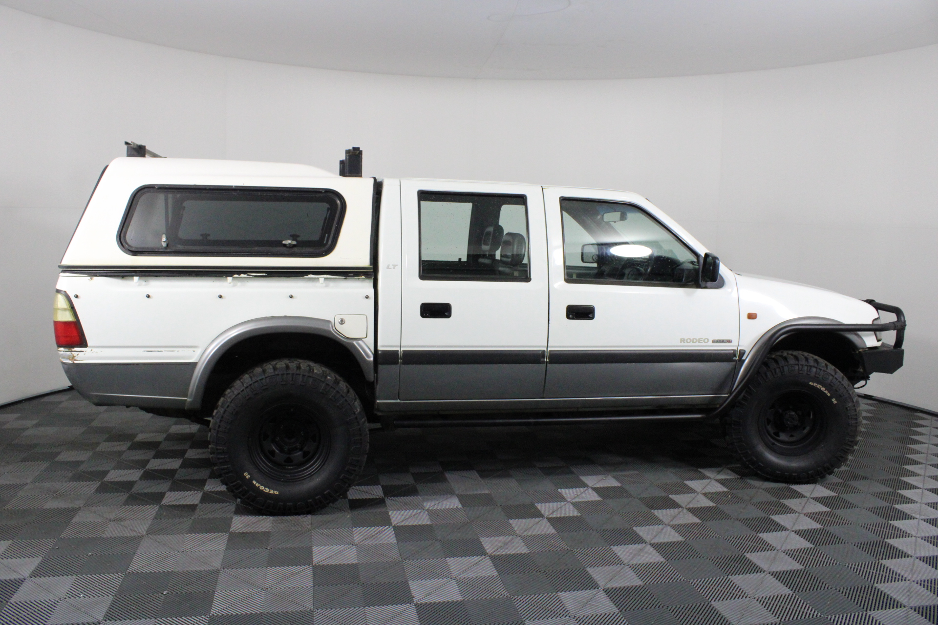 1999 Holden Rodeo LT (4x4) R9 Manual Dual Cab Auction (00013473724