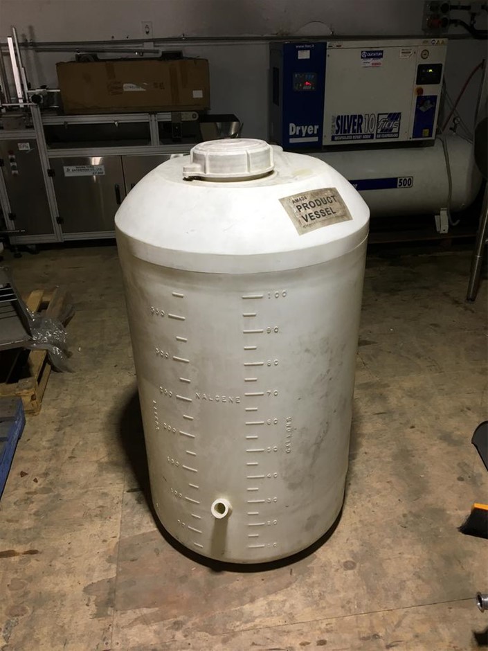 Lot of 5 Liquid drums 1x 400L/105Gallon 4x 189L/50Gal Auction (0009