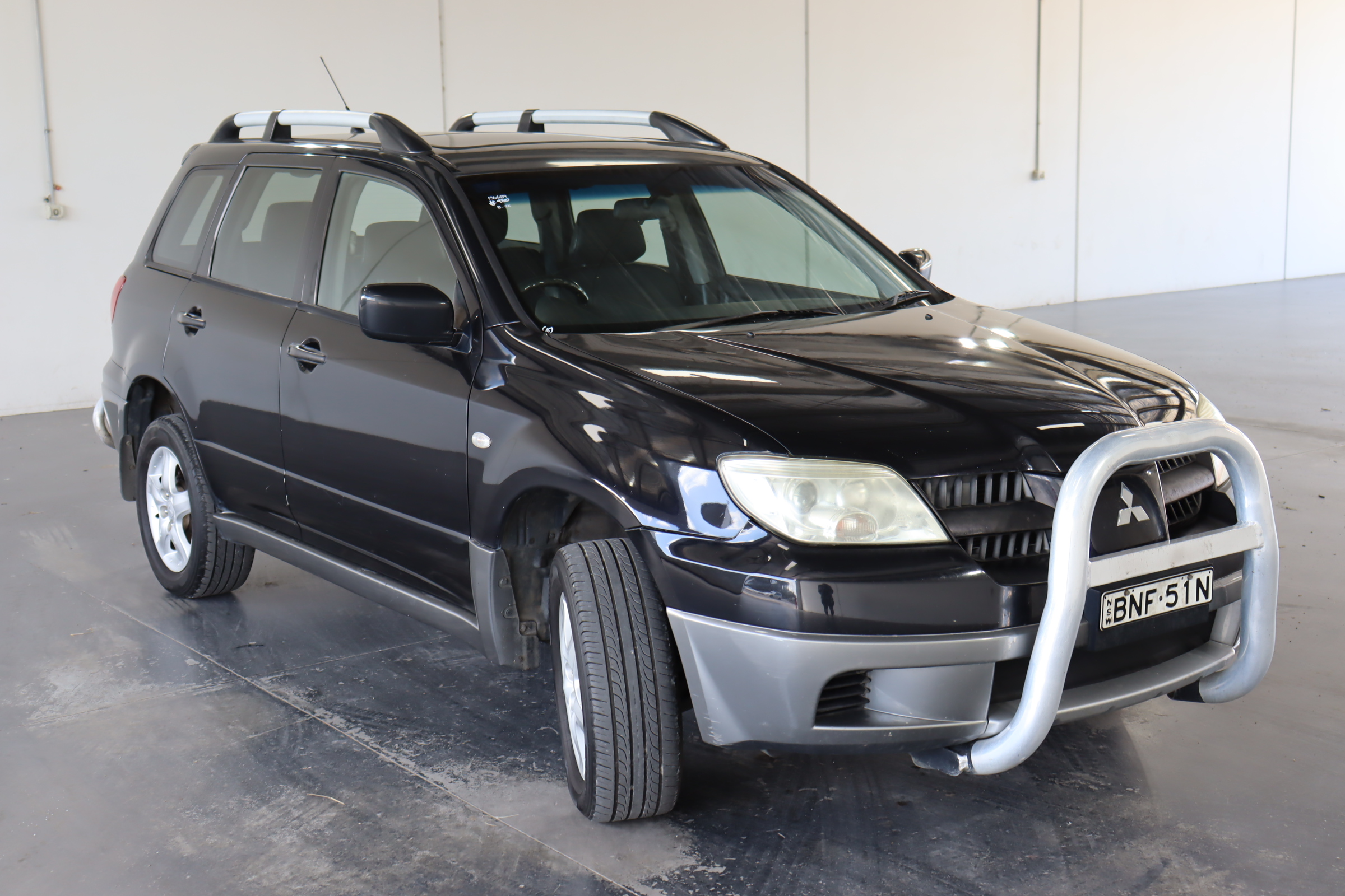 Mitsubishi outlander 2005г