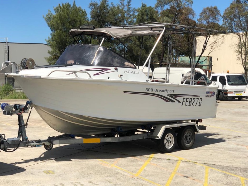 Circa 2001 Quintrex 600 Ocean Sport Half Cabin Boat, 115hp Suzuki