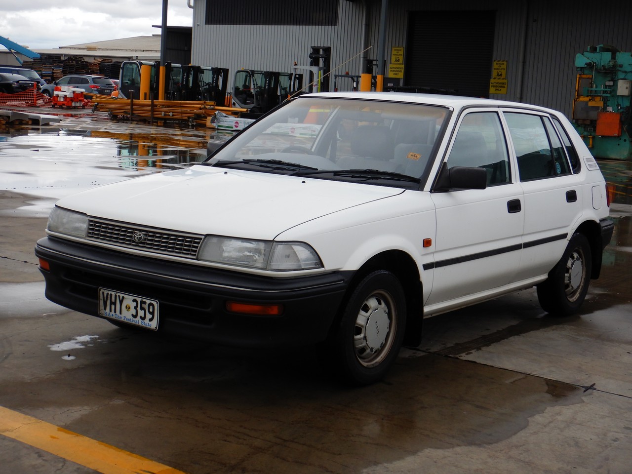 Toyota corolla 1992 года