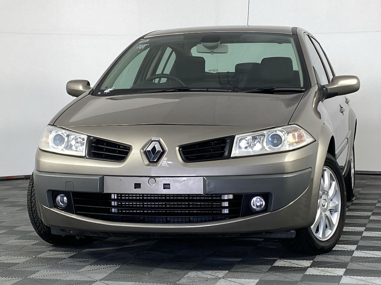 2009 Renault Megane Expression Turbo Diesel Manual Sedan Auction 0001 3480068 Grays Australia