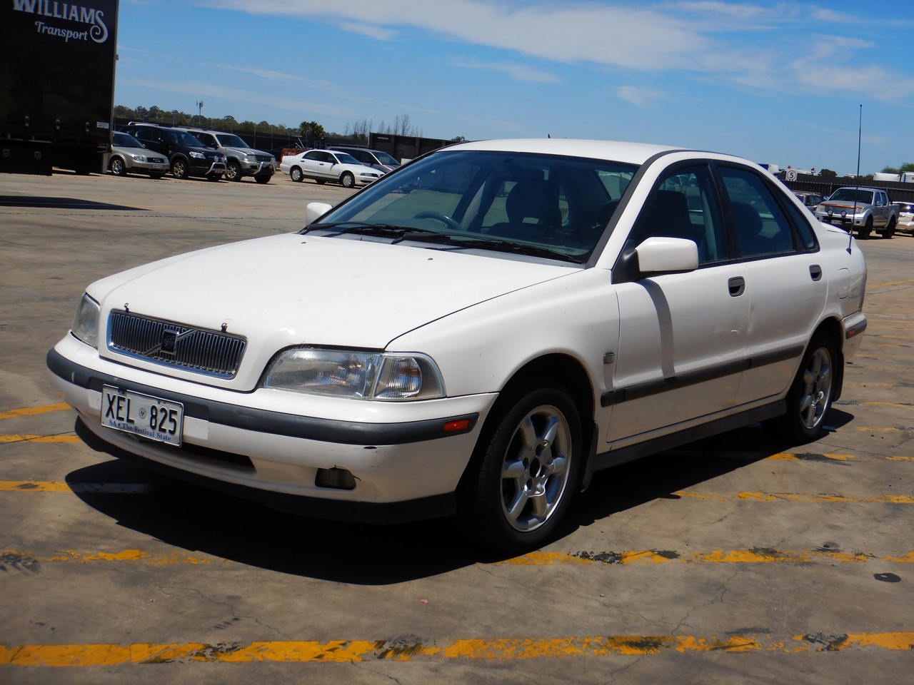 1998 Volvo S40 2.0 Automatic Sedan Auction (000160024069) Grays