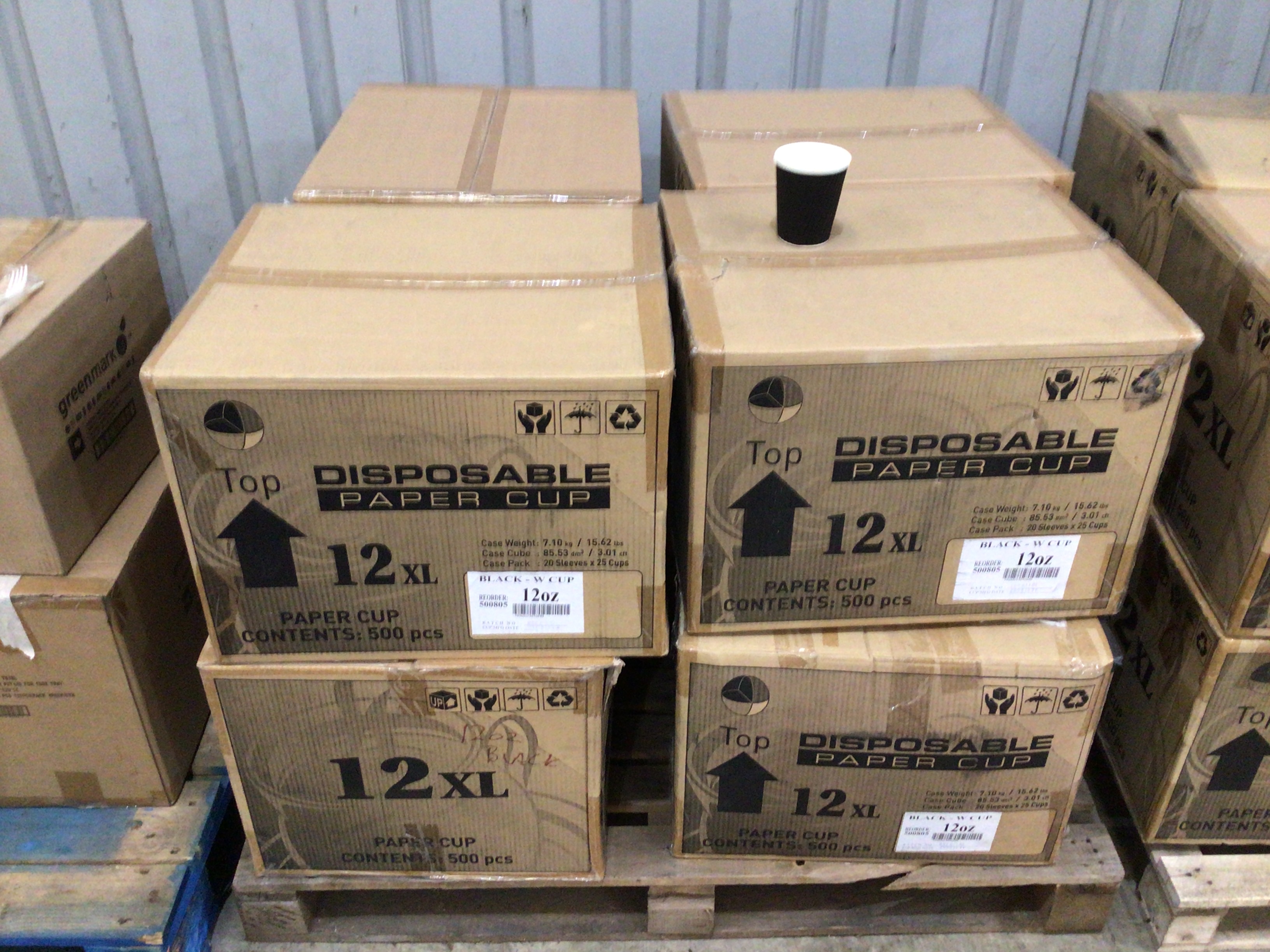 Pallet of Disposable coffee cups Auction (00308013257) Grays Australia