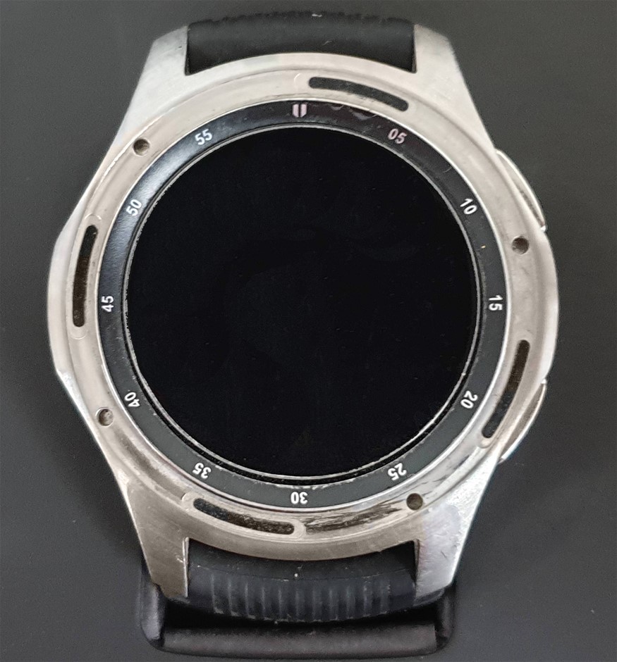 SAMSUNG Galaxy Watch 46mm Bluetooth, Silver. Model SMR800. N.B. Has