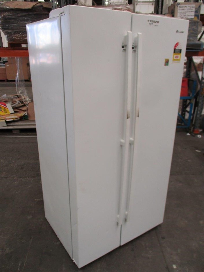 Westinghouse WSE6200WA 620L Side by Side Refrigerator Auction (0030 ...