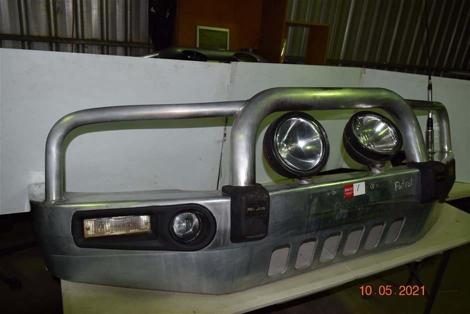 Polished Aluminium Bull Bar Assembly Auction (00019023454) Grays Australia