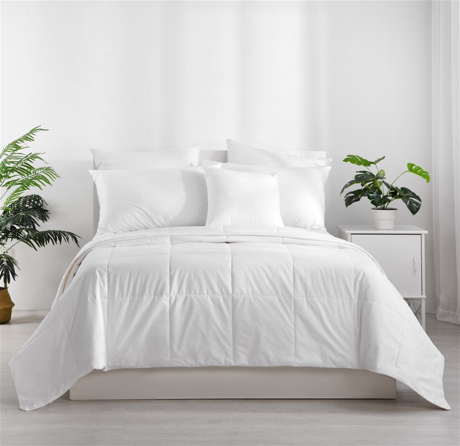 Dreamaker 250GSM Lightweight Australian 