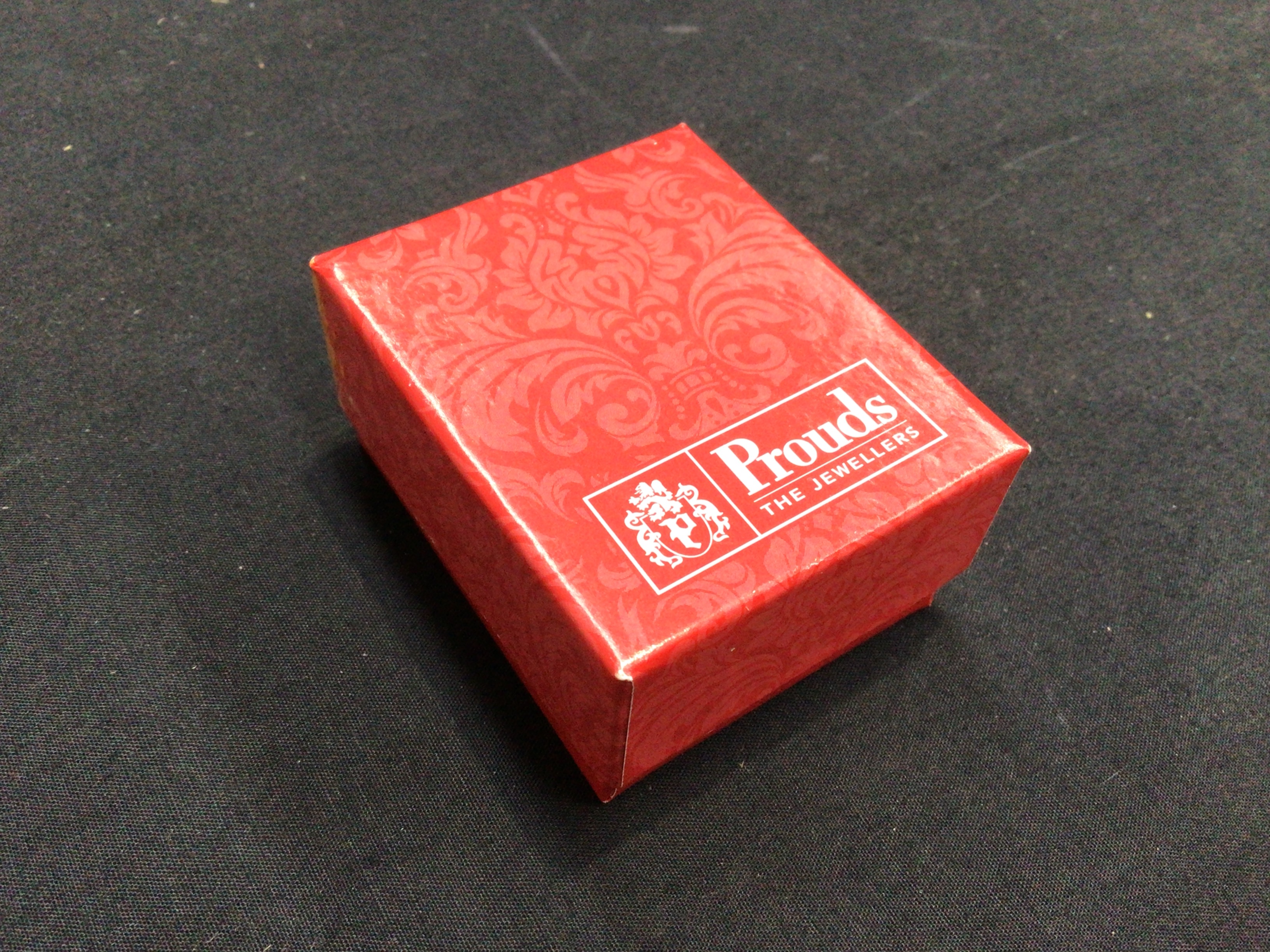 Prouds best sale watch box