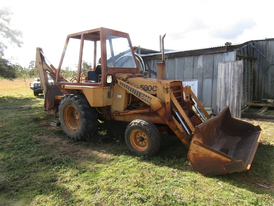 Case 580C Backhoe