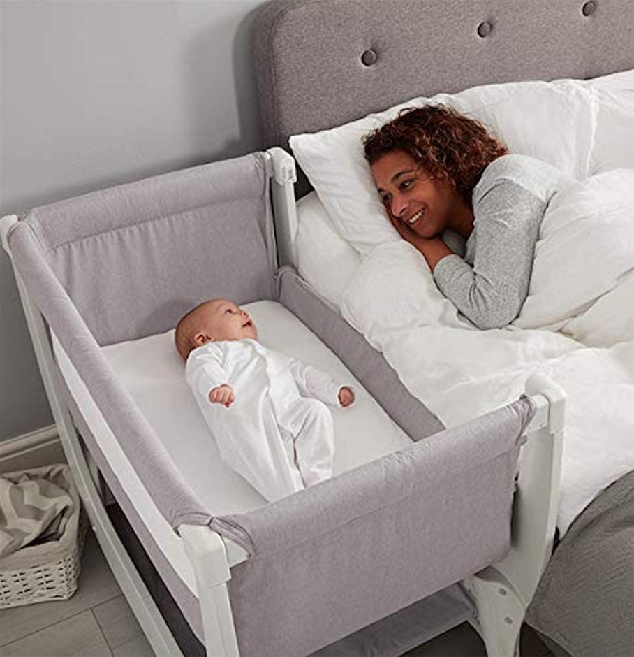 SHNUGGLE Air Bedside Crib with Breathable Mesh Sides, 94 x 56 x 68.5cm