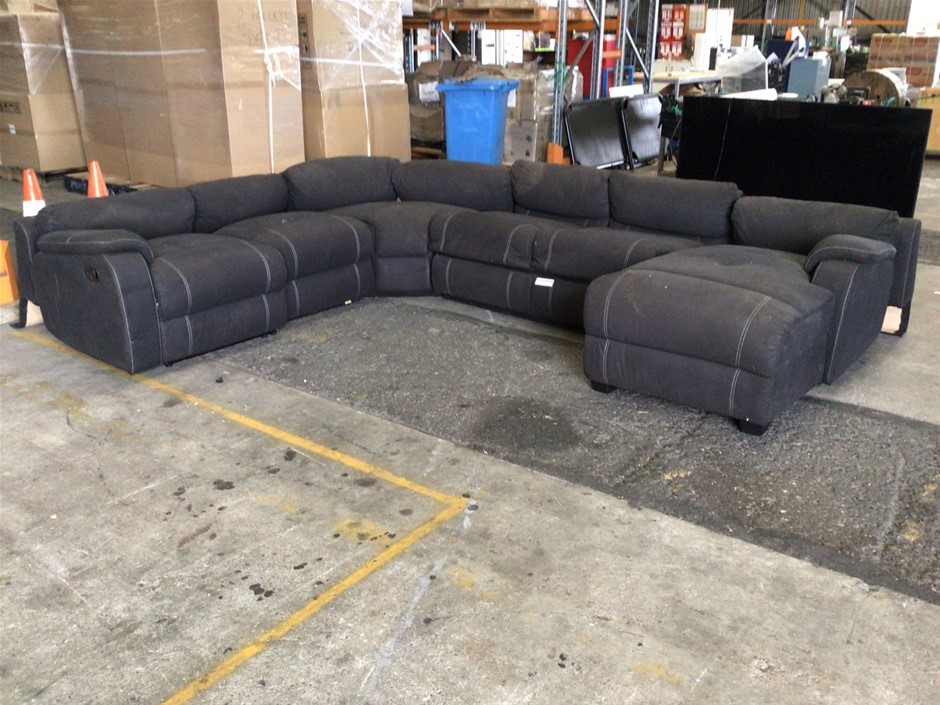 Porter 6 seat modular lounge online with sofa bed in onyx