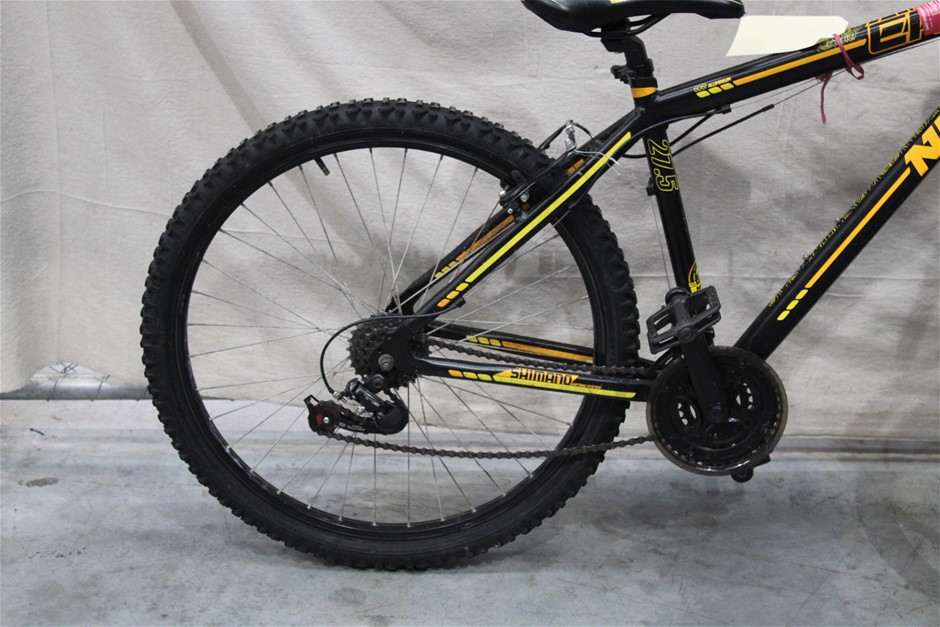 Nitro traverse best sale women's mountain bike