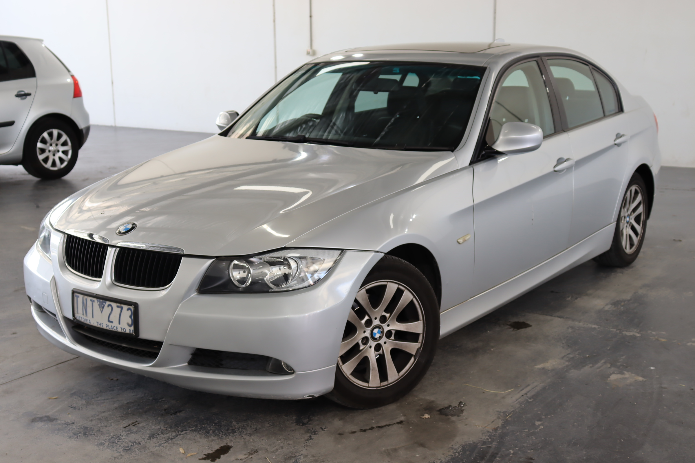 2005 BMW 320i E90 Automatic Sedan Auction (0001-20037332) | Grays Australia