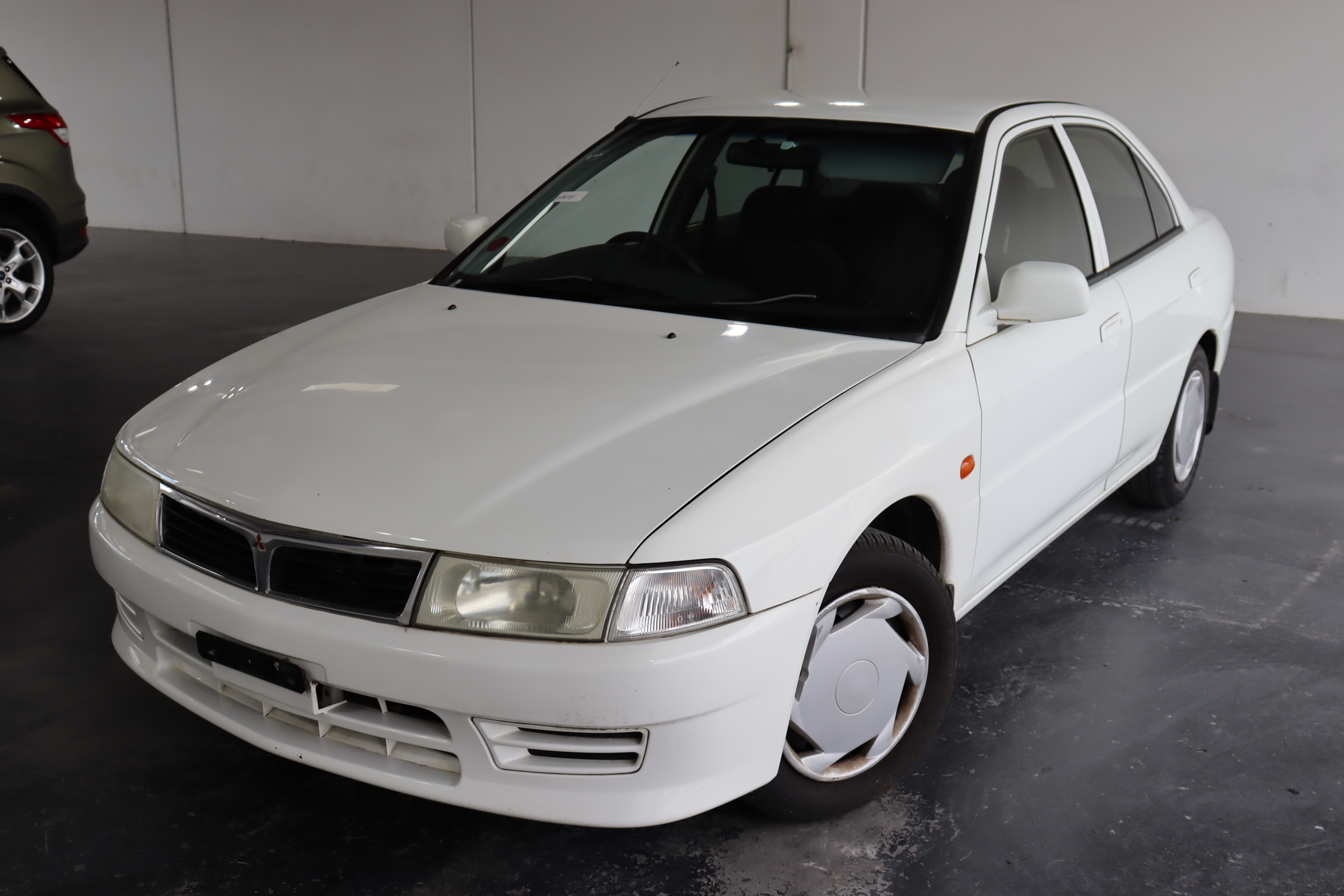 2002 Mitsubishi Lancer GLXi CE Automatic Sedan Auction (0001-20035831 ...