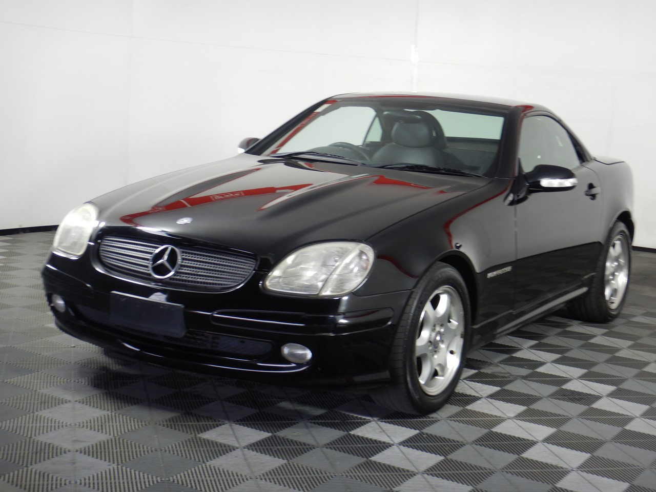 2002 Mercedes Benz SLK230 Kompressor R170 Automatic Convertible Auction ...