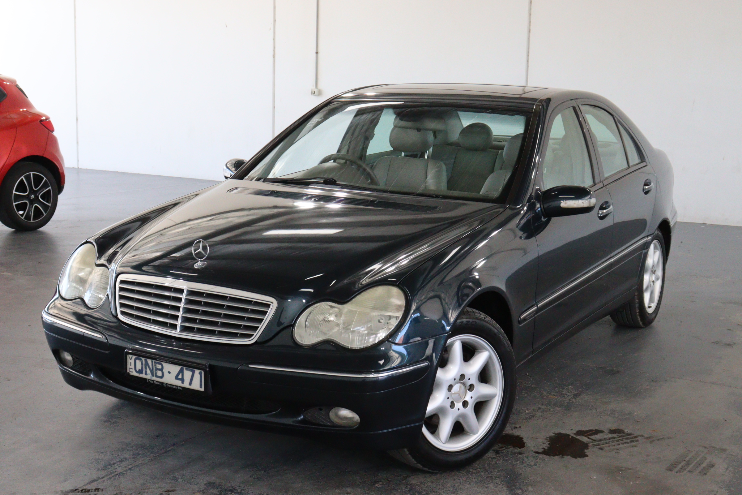 2000 Mercedes Benz C200 Elegance W203 Automatic Sedan