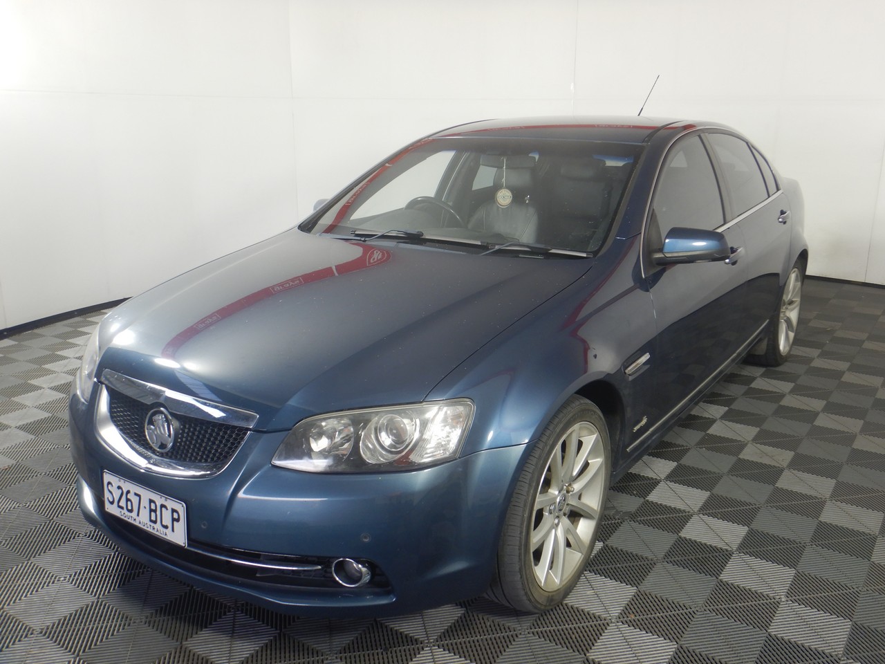 2010 Holden Calais V-SERIES VE Automatic Sedan