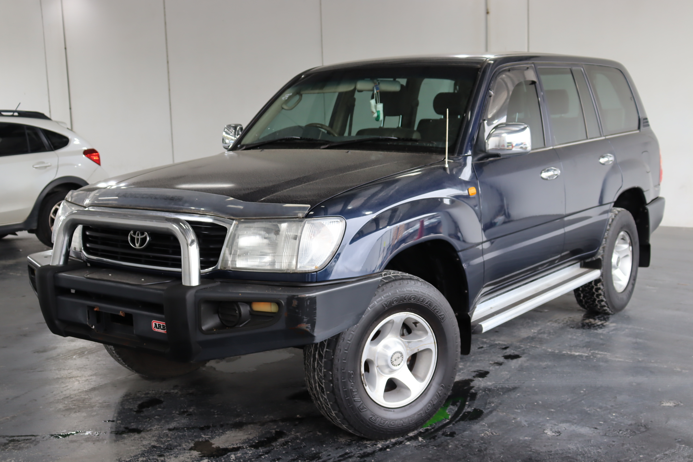 2000 Toyota Landcruiser RV (4x4) FZJ105R Automatic 8 Seats Wagon ...