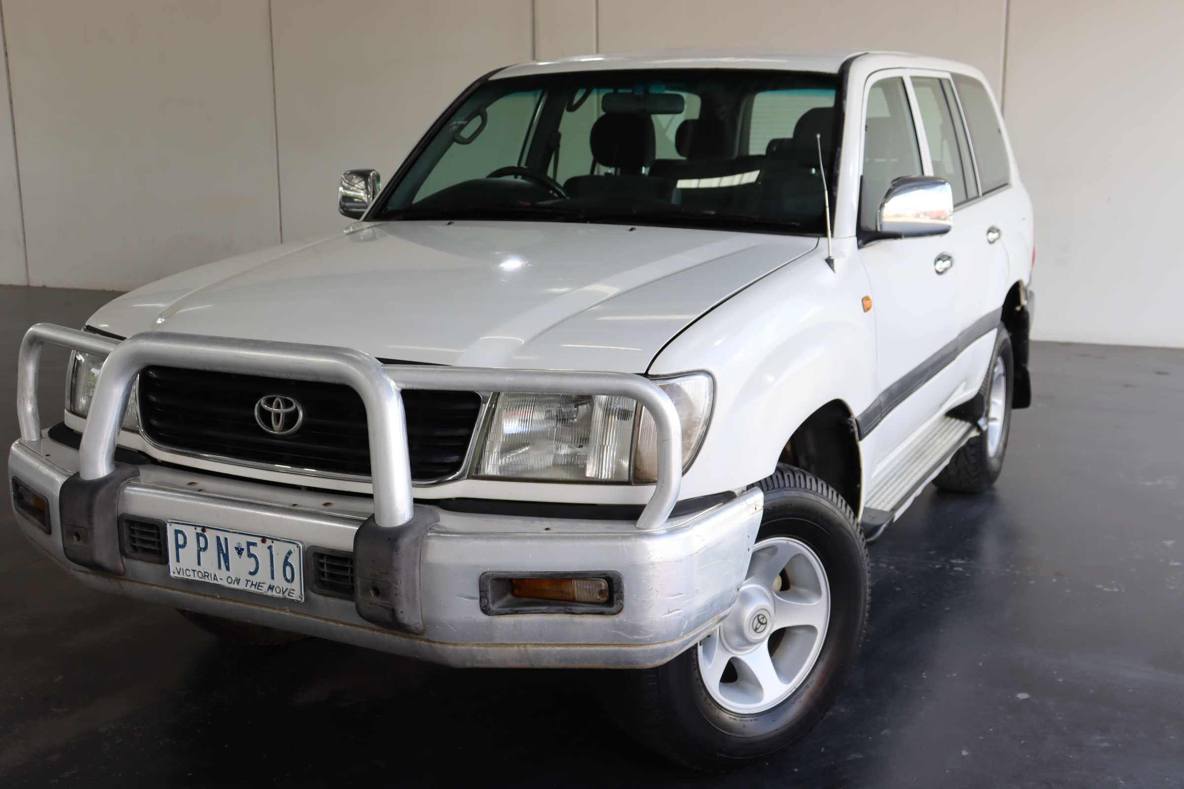 1999 Toyota Landcruiser GXL (4x4) HZJ105R Automatic Wagon Auction (0001 ...