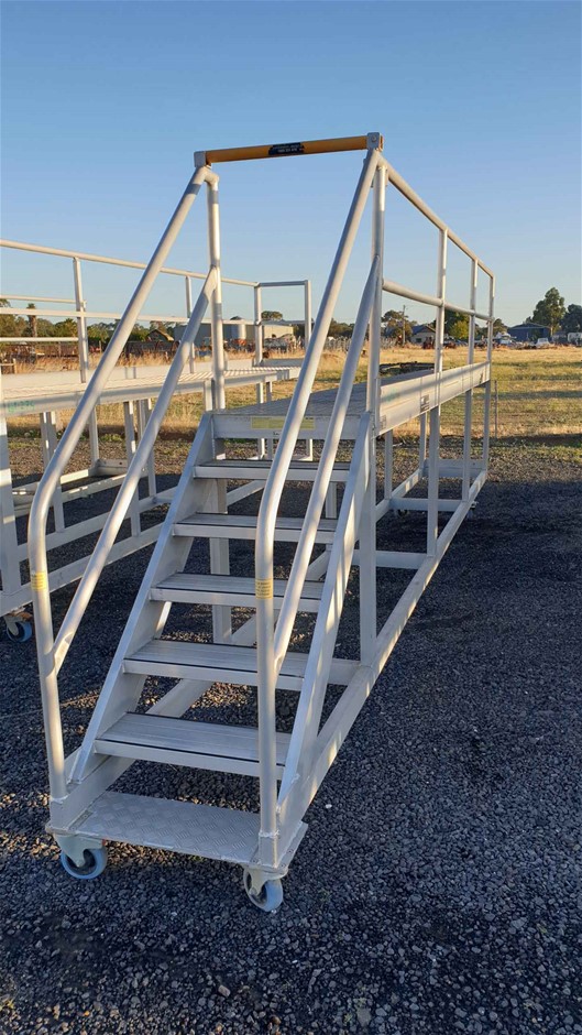 Mobile Alloy Walkway with Steps Auction (0004-3028910) | Grays Australia