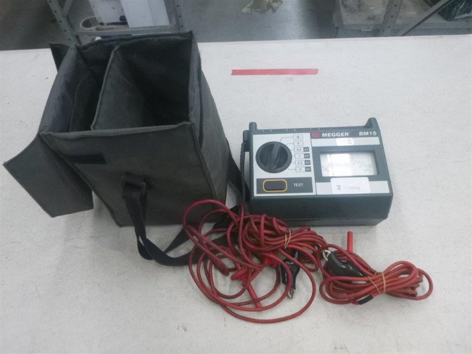 Megger BM15 5kV Insulation Tester Auction (0017-9030357) | Grays Australia