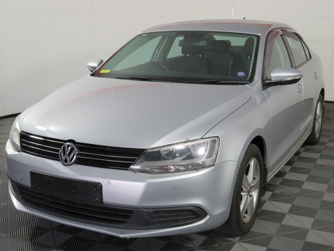 2012 Volkswagen Jetta 118TSI Comfortline 1B Automatic Sedan Auction ...