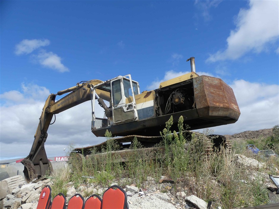 Komatsu PC300-6 Excavator Auction (0004-3021773) | Grays Australia