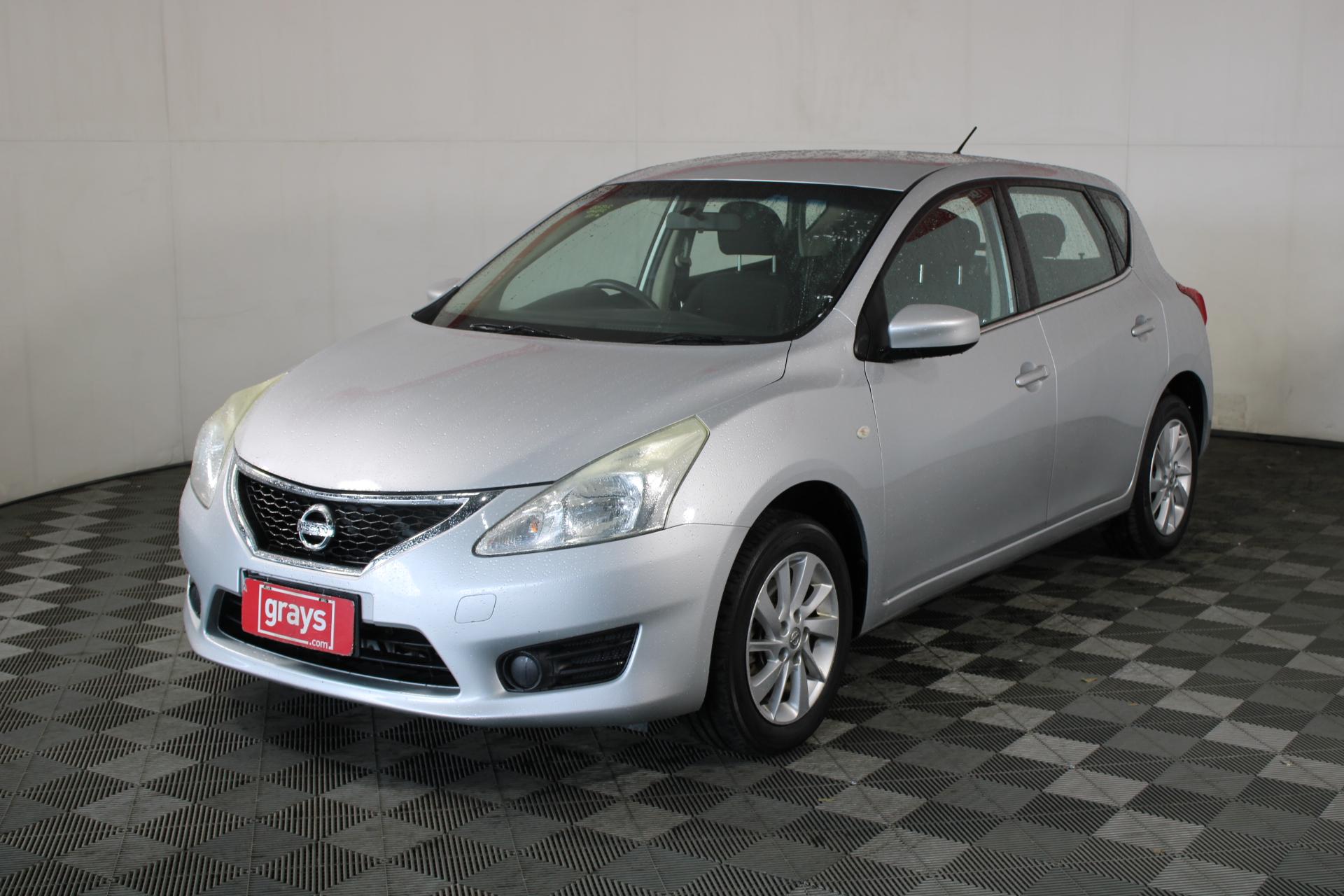 2013 Nissan Pulsar ST C12 CVT Hatchback Auction (0001-10319978) | Grays ...