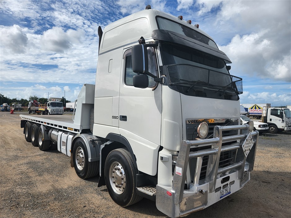 2010 Volvo FH16 10 x 4 Tilt Tray Truck Auction (0001-7038745) | Grays ...