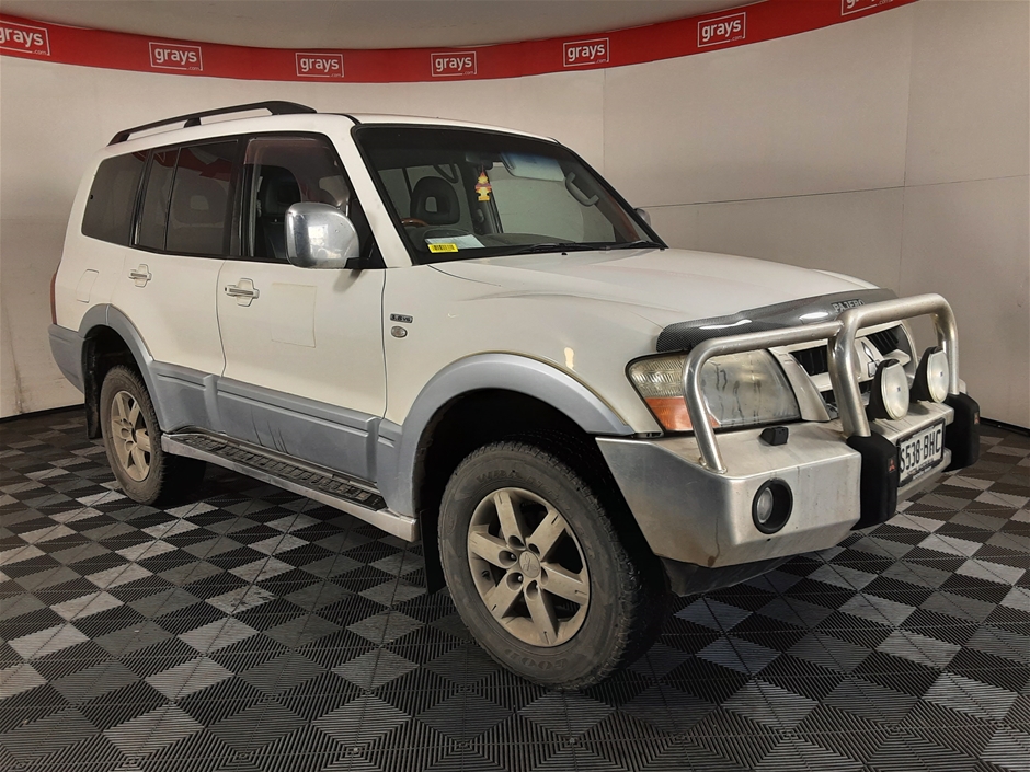 Mitsubishi Pajero - Wikipedia