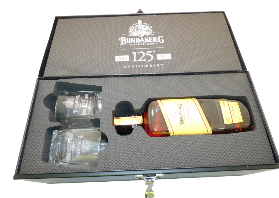 Bundaberg 125th ANNIVERSARY SELECT VAT 374 RUM TOOL BOX (1x 700mL
