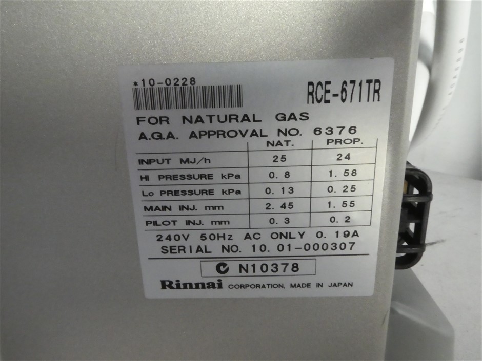 Rinnai Avenger 25 Natural Gas Heater Auction (0001-2545189) | Grays  Australia