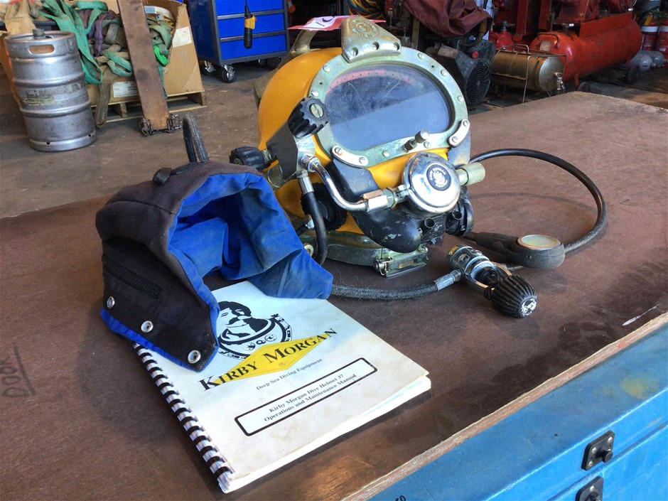 Diving helmet Kirby Morgan 37 - PS Auction - We value the future - Largest  in net auctions