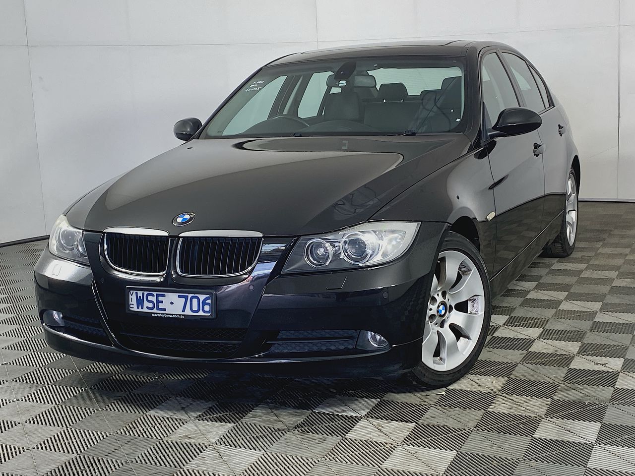 2008 BMW 3 Series 320i LUMINANCE E90 Automatic Sedan Auction (0001 ...