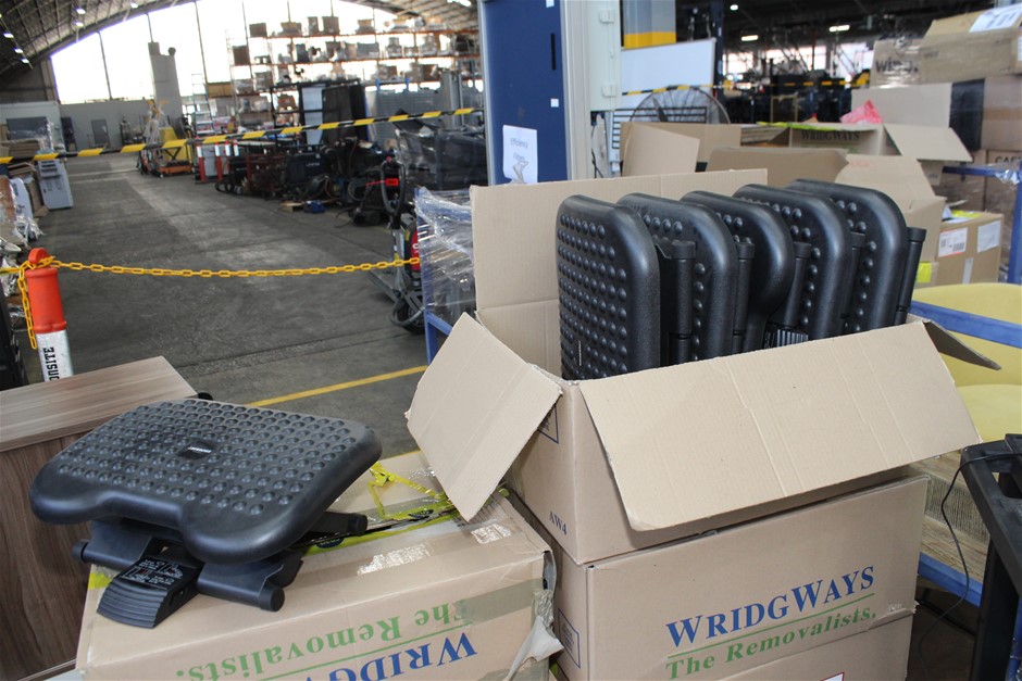 6 x J.Burrows Under Desk Poly Foot Rest Auction (00965051616) Grays