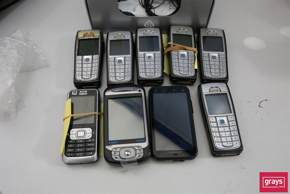Assorted Mobile Phones Auction (02365050081) Grays Australia