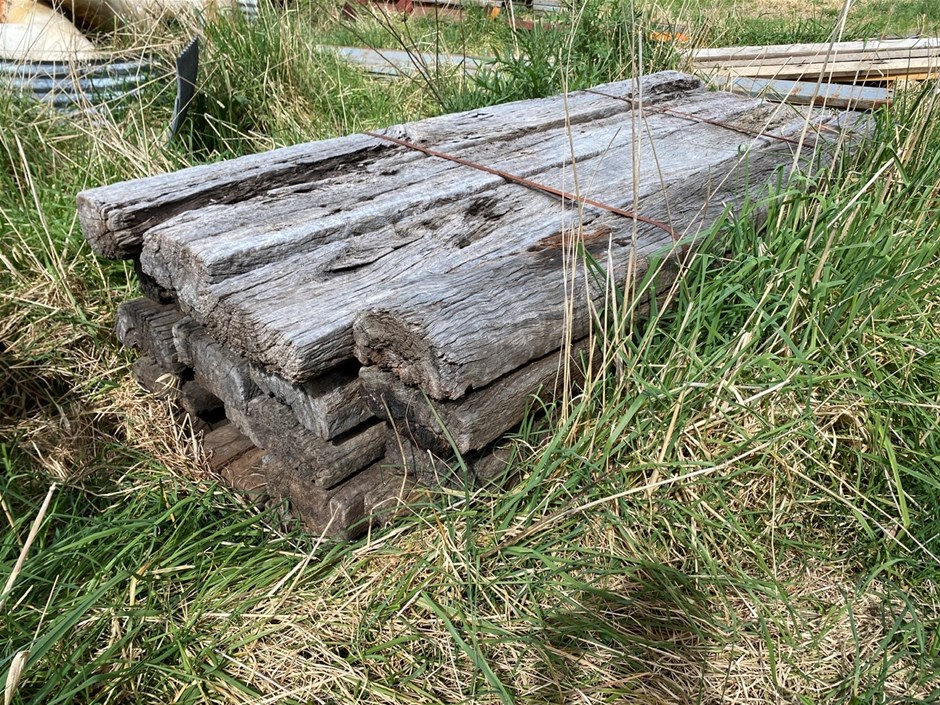 Quantity of Red Gum Sleepers Auction (00413023242) Grays Australia