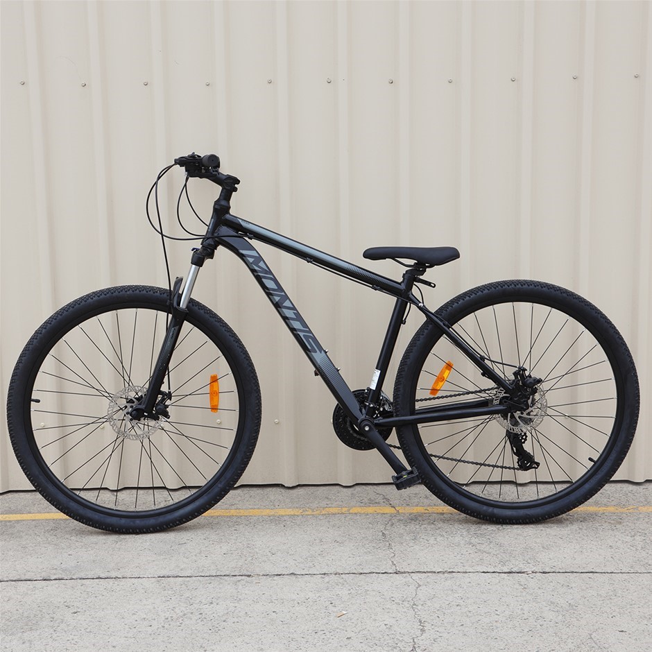 REID Montis Titan Mountain Bicycle, Black. NB Missing parking brake