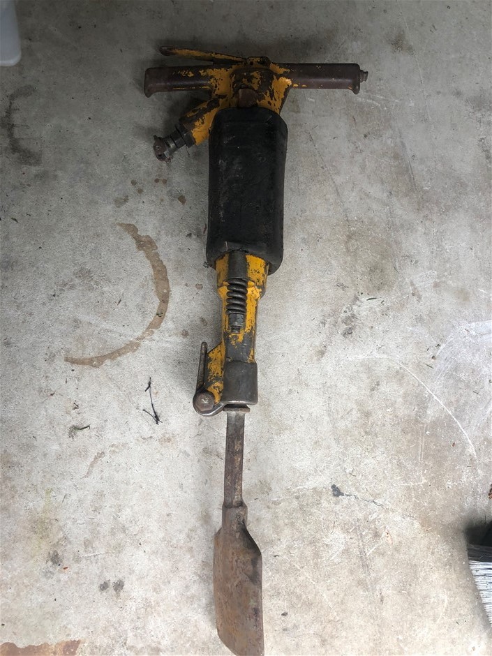 Air Chipping Hammer Auction (00012186653) Grays Australia