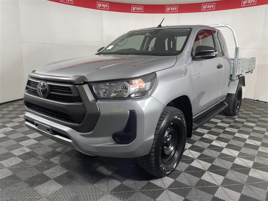 2020 Toyota Hilux 4x4 SR GUN126R Turbo Diesel AT Extra Cab