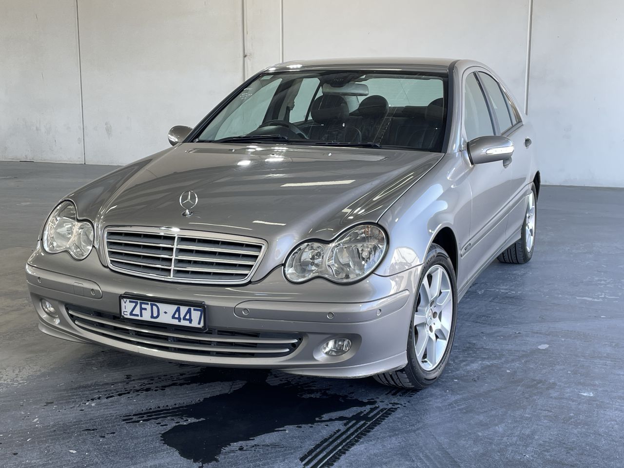 2005 Mercedes Benz C180 K Classic W203 Automatic Sedan Auction (0001 ...