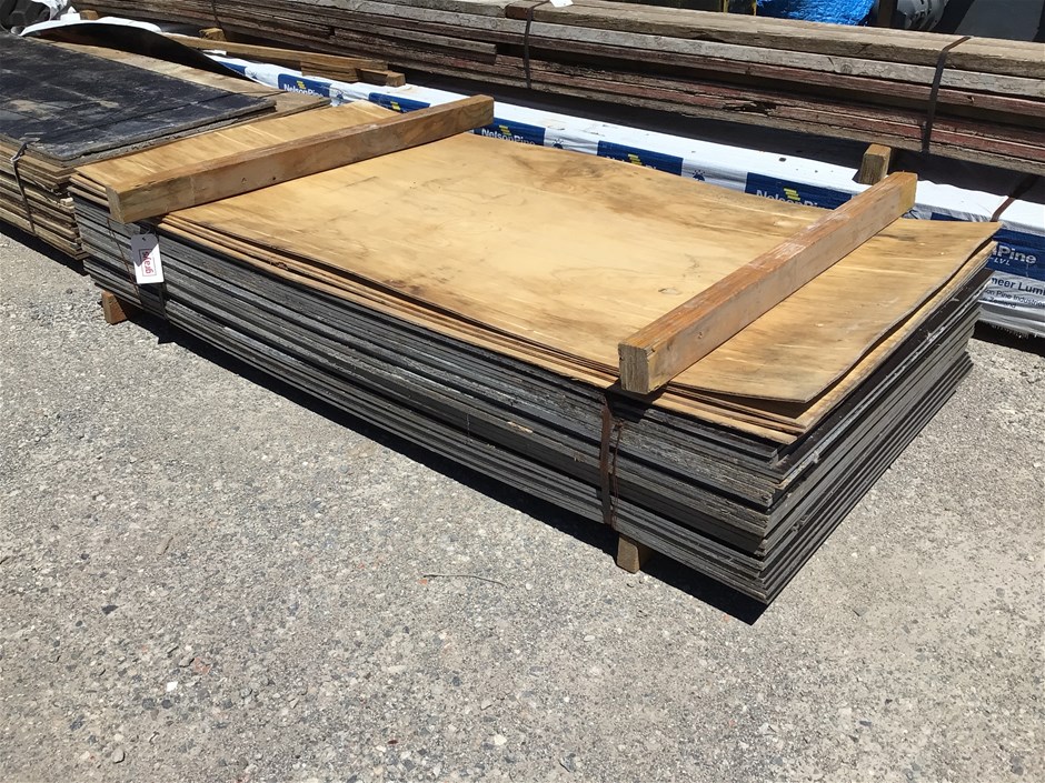 Qty Plywood Concrete Formwork Sheets. Auction (0101-5050692) | Grays ...