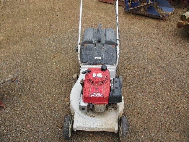 Honda HRU 194 Motor Mower with Charger Auction 0040 3023726 Grays Australia