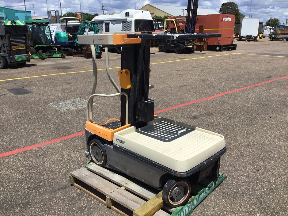 2019 Crown Wav60-118 Vertical Man Lift Auction (0127-7042921) | Grays ...