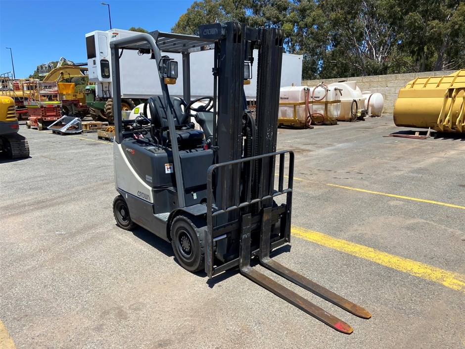 Crown CG18S-5 1.5T Counterbalance LPG Container Mast Forklift Auction ...
