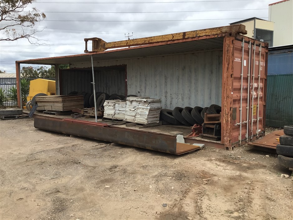 40ft Shipping Container Auction (01038016152) Grays Australia