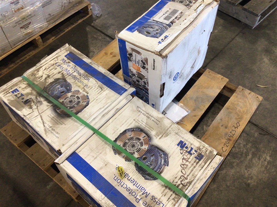 Qty of 3 Eaton Fuller Clutches Auction (00288016438) Grays Australia