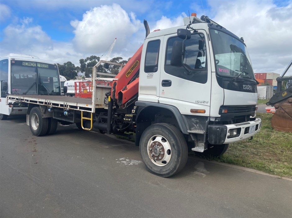 2007 Isuzu FTS 750 (4 x 4) Crane Truck Auction (00013023985) Grays Australia
